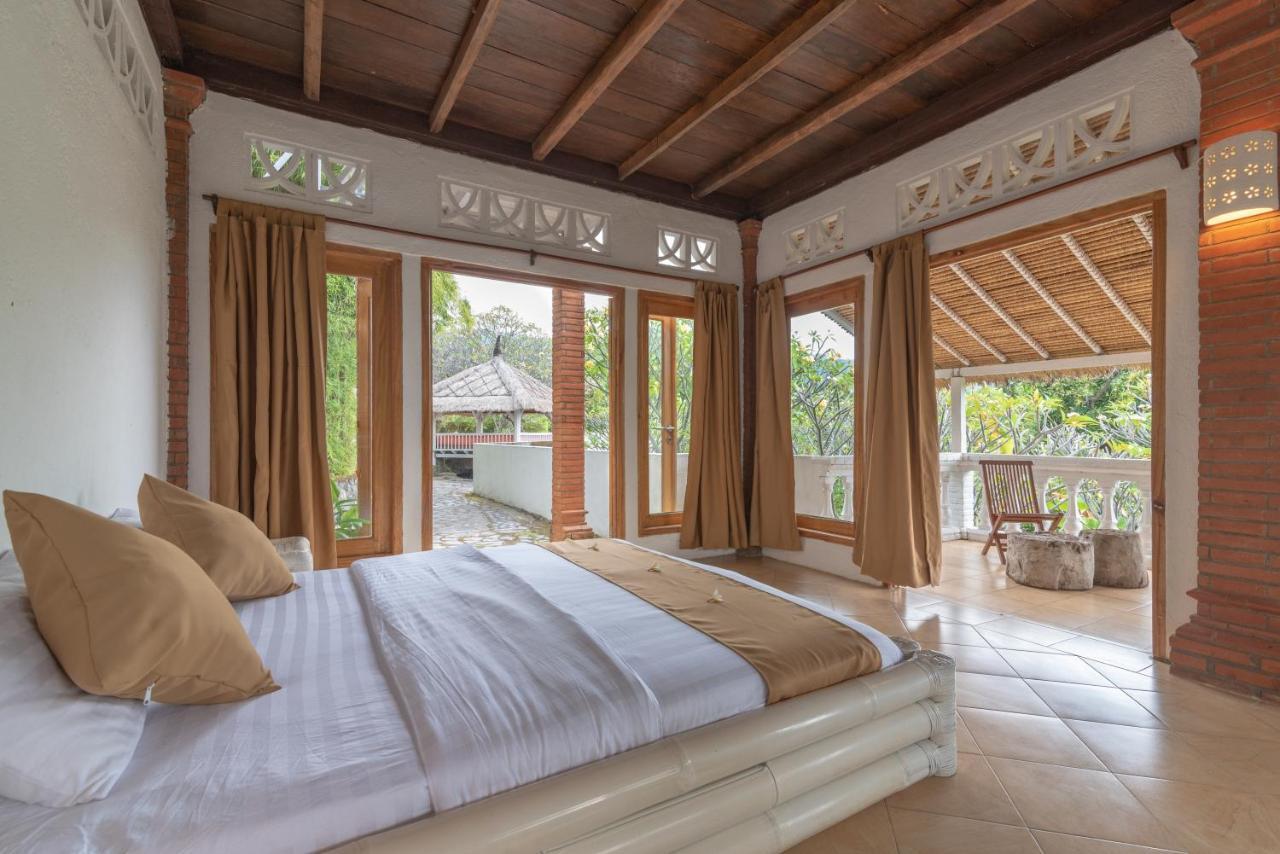 Villa Dinding Batu Сінгараджа Екстер'єр фото